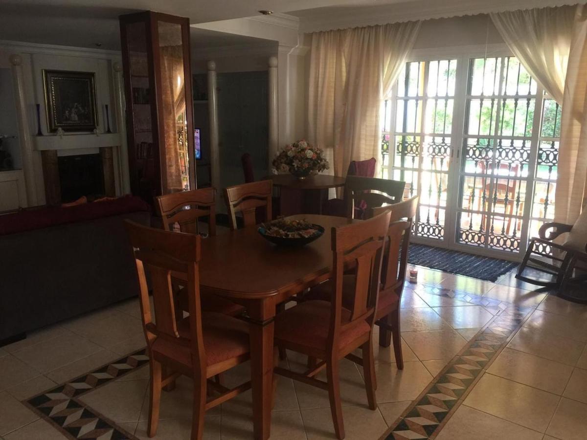 Villa Mijas With Pool 50 M Beach Fuengirola Exteriör bild