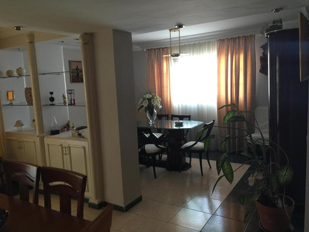 Villa Mijas With Pool 50 M Beach Fuengirola Exteriör bild